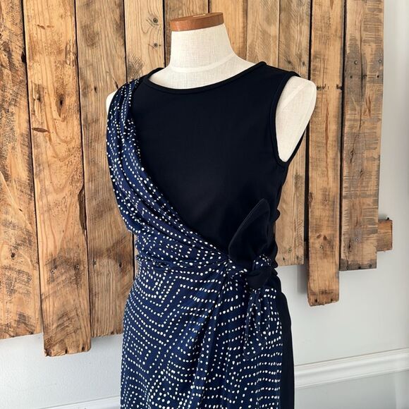Diane Von Furstenberg Size 4 Dhalia Batik Midnight Faux Wrap Side-Tie Dress Silk - Picture 5 of 16